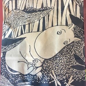 Meet your Posher, Dina